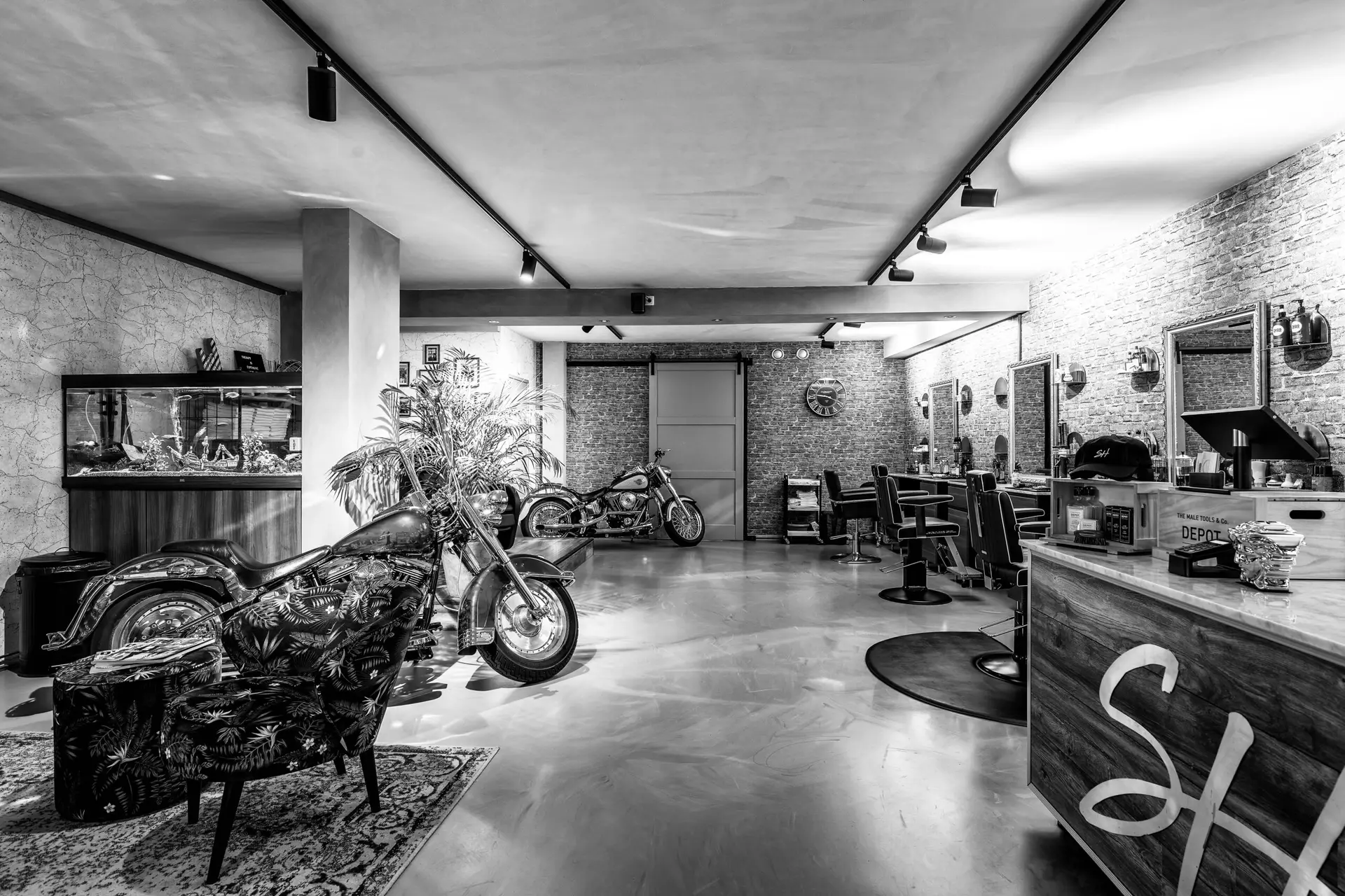 Veerplein 6 Stanley Hordijk eerste zaak Zwijndrecht